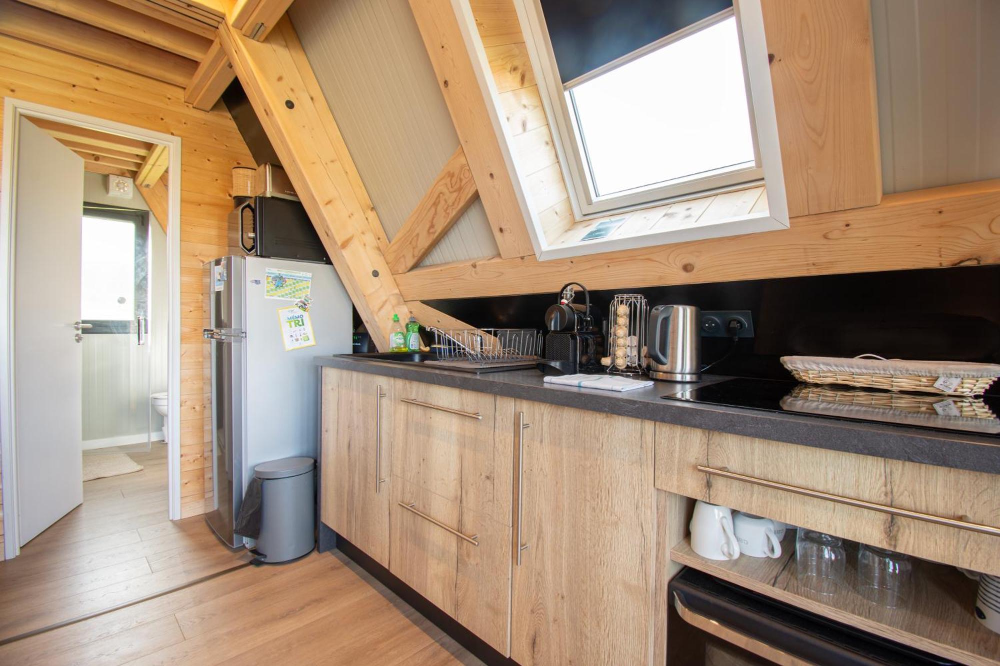 Le Tipi Bleu Tiny House Neuve Avec Terrasse Et Jardin Villa กามาเร-โซร์-แม ภายนอก รูปภาพ