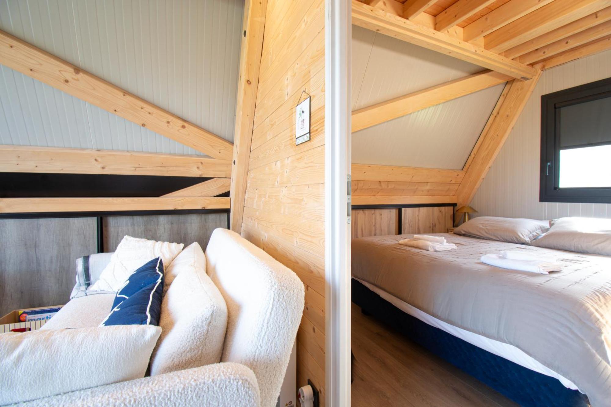 Le Tipi Bleu Tiny House Neuve Avec Terrasse Et Jardin Villa กามาเร-โซร์-แม ภายนอก รูปภาพ