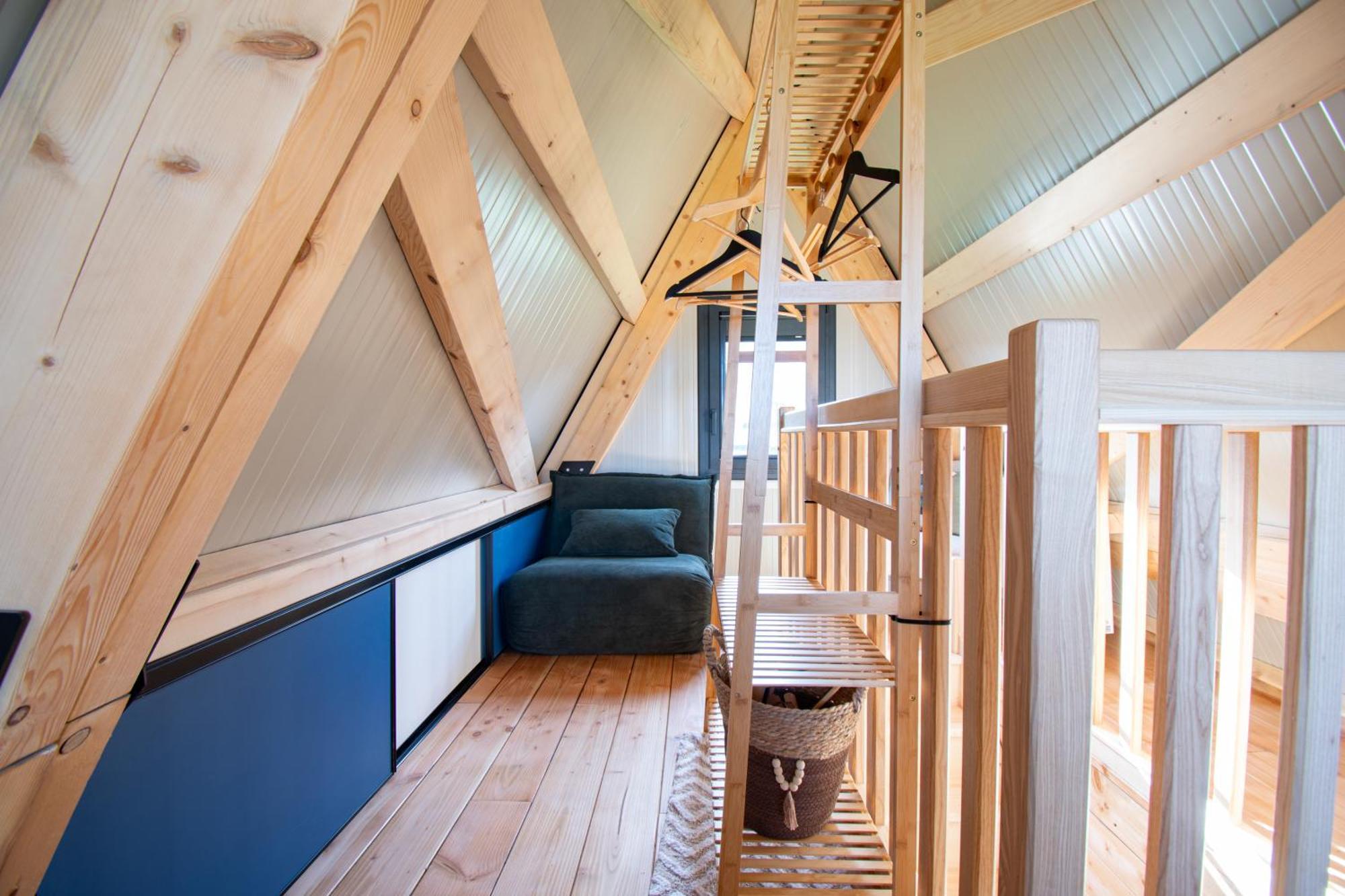 Le Tipi Bleu Tiny House Neuve Avec Terrasse Et Jardin Villa กามาเร-โซร์-แม ภายนอก รูปภาพ