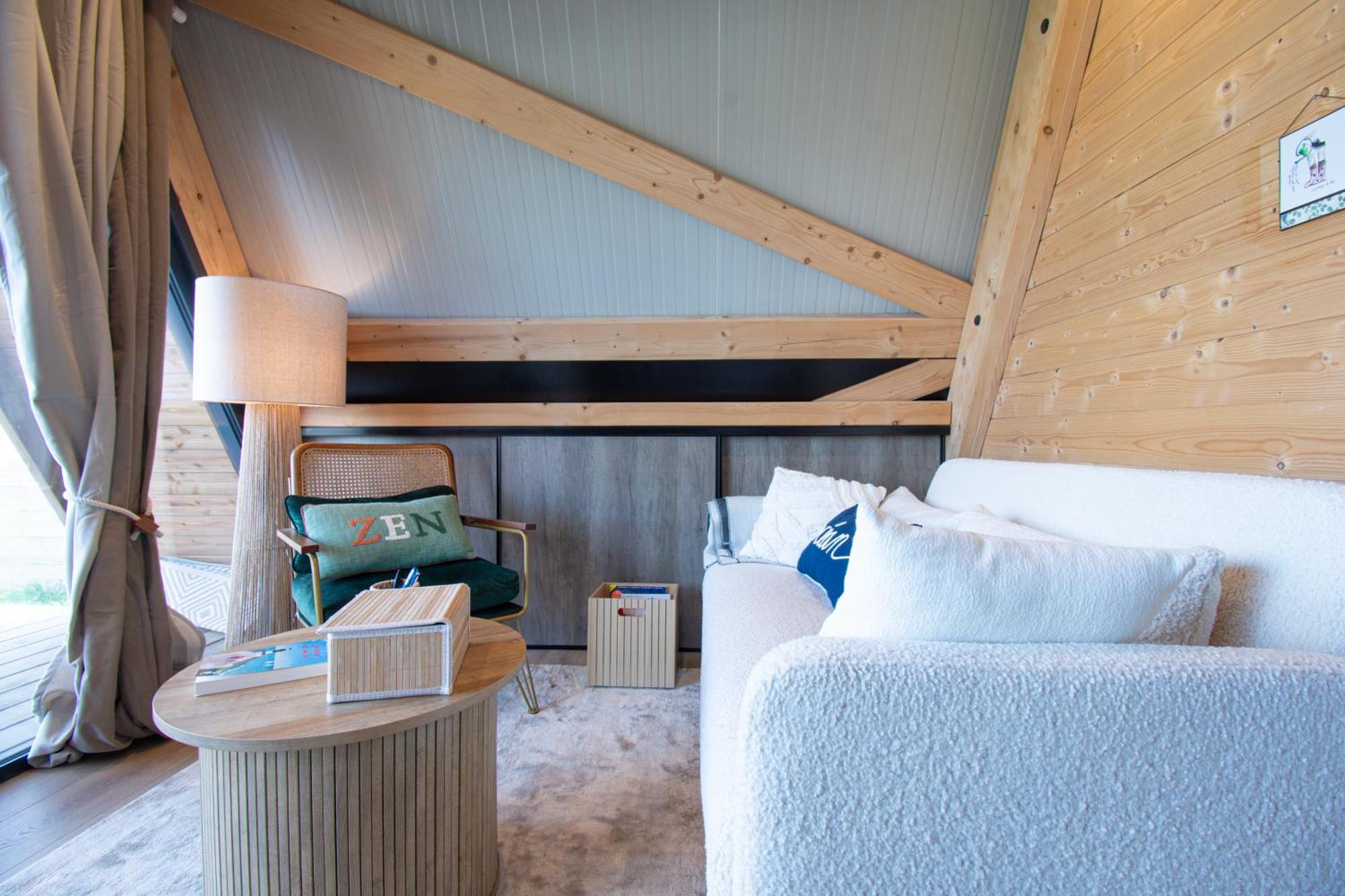 Le Tipi Bleu Tiny House Neuve Avec Terrasse Et Jardin Villa กามาเร-โซร์-แม ภายนอก รูปภาพ